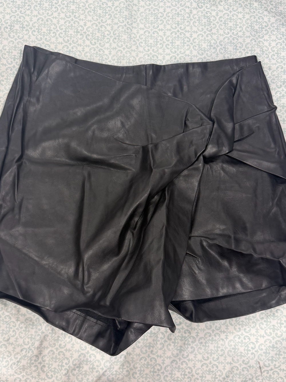 NEW WITH TAGS Zara Black Faux Leather Twist-Front Skort